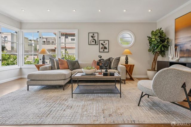 4901 17th Street, San Francisco, CA 94117