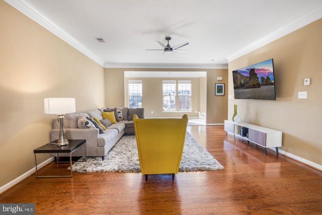 7969 CRESCENT PARK DR, Gainesville, VA 20155