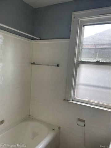 11912 Wisconsin Street, Detroit, MI 48204