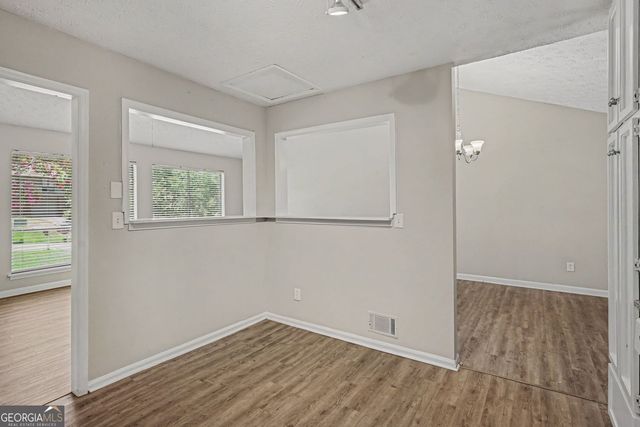 9262 Raven Drive, Jonesboro, GA 30238