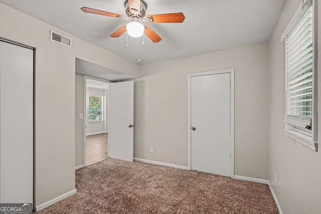 9262 Raven Drive, Jonesboro, GA 30238