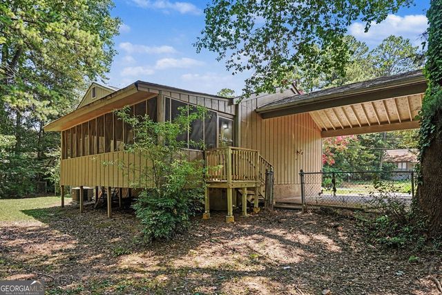 9262 Raven Drive, Jonesboro, GA 30238