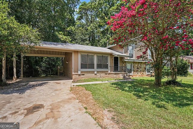 9262 Raven Drive, Jonesboro, GA 30238