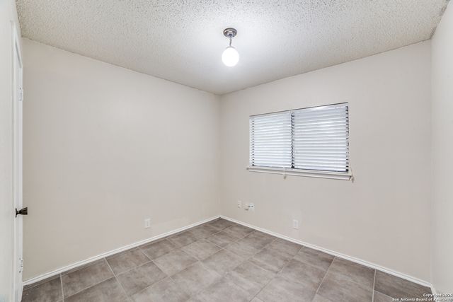 10210 Apricot Field, San Antonio, TX 78245