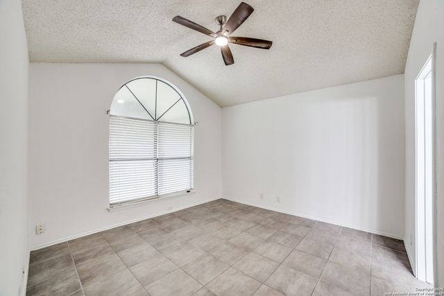 10210 Apricot Field, San Antonio, TX 78245