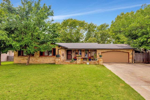 1205 S Governeour Rd, Wichita, KS 67207