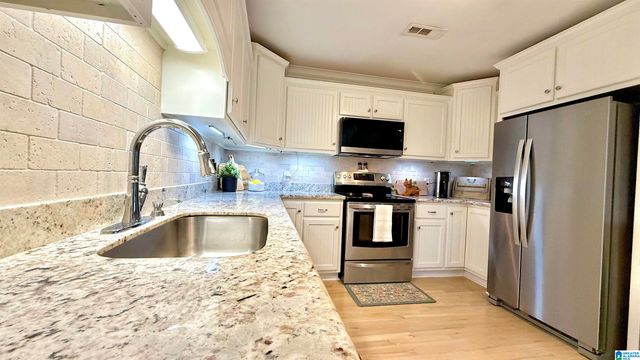 20 COUNTY ROAD 862, Clanton, AL 35045