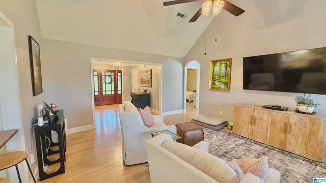 20 COUNTY ROAD 862, Clanton, AL 35045