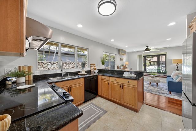 95-515 Poiki Place, Mililani, HI 96789