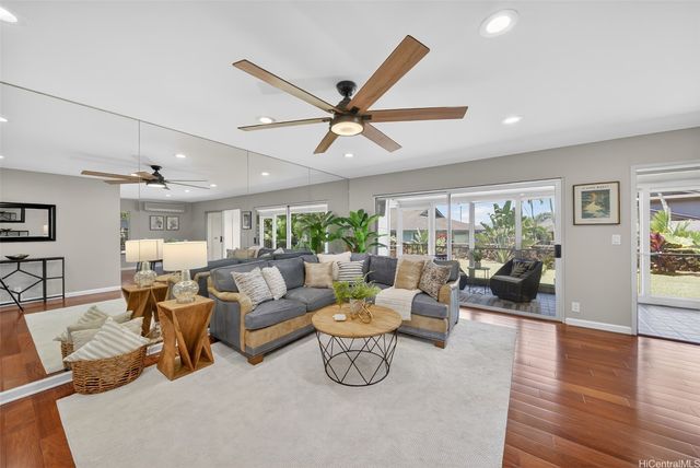95-515 Poiki Place, Mililani, HI 96789