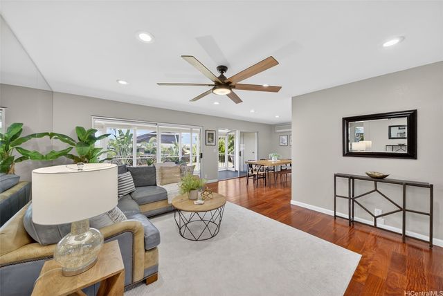 95-515 Poiki Place, Mililani, HI 96789