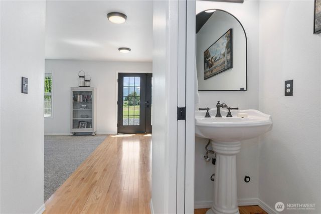 1308 Birchwood Drive, Everson, WA 98247