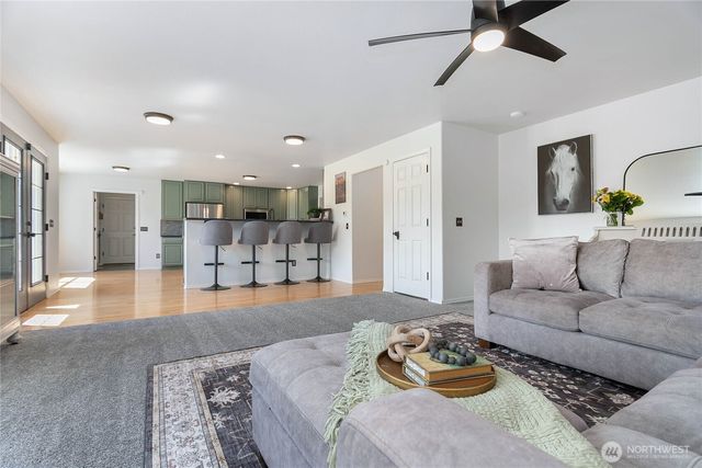 1308 Birchwood Drive, Everson, WA 98247