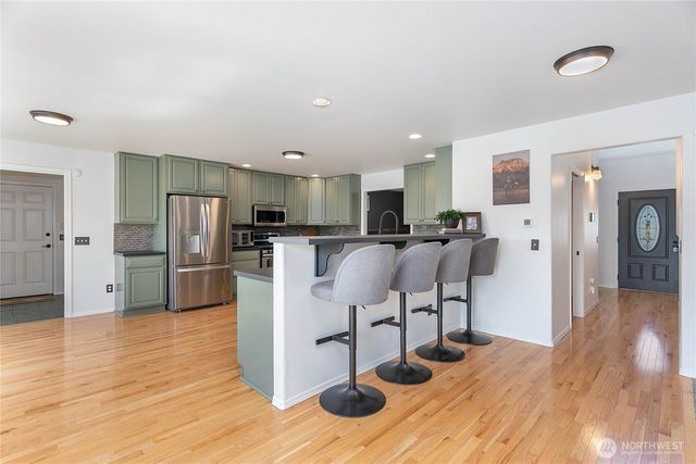 1308 Birchwood Drive, Everson, WA 98247