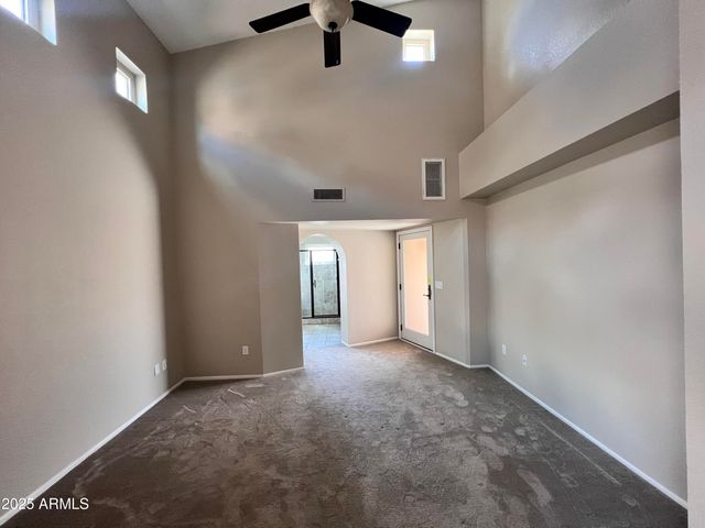 3901 E NIGHTHAWK Way, Phoenix, AZ 85048