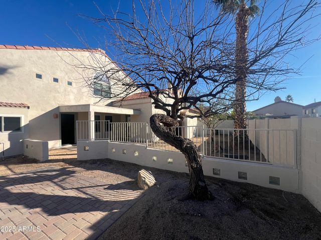 3901 E NIGHTHAWK Way, Phoenix, AZ 85048