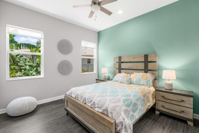 11560 S Sea Court, Wellington, FL 33449