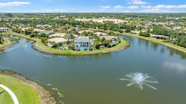 11560 S Sea Court, Wellington, FL 33449