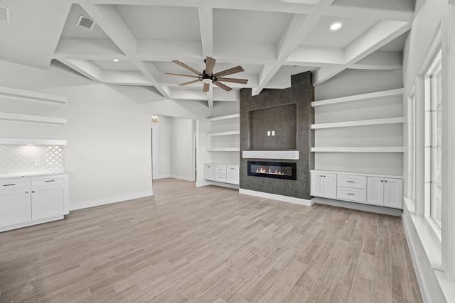 13405 E County Rd 110, Midland, TX 79706