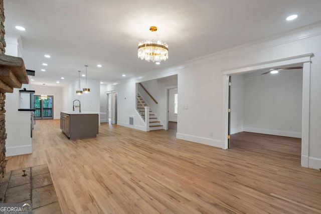 2170 Memorial Drive SE, Atlanta, GA 30317