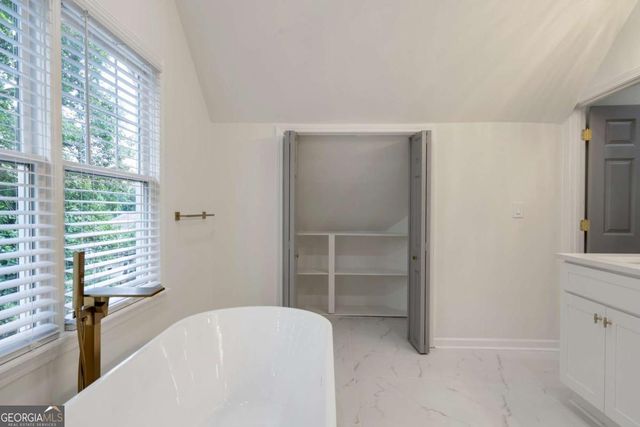 2170 Memorial Drive SE, Atlanta, GA 30317