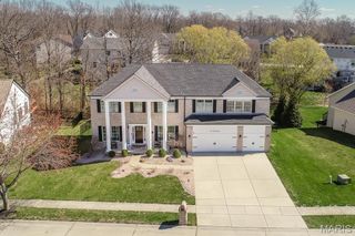 180 Knollhaven Trail, O'fallon, IL 62269