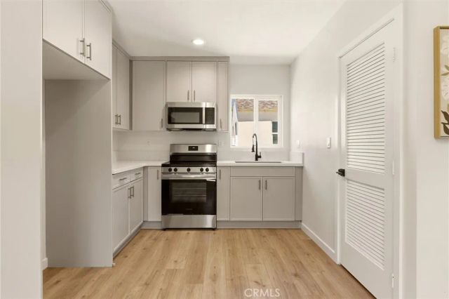 2151 Euclid, Long Beach, CA 90815
