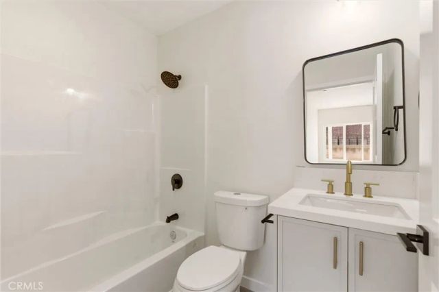 2151 Euclid, Long Beach, CA 90815