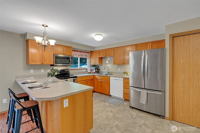 2380 E Saint Andrews Drive, Shelton, WA 98584