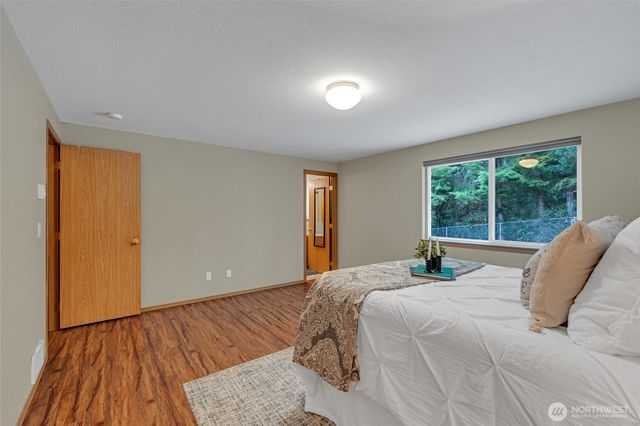 2380 E Saint Andrews Drive, Shelton, WA 98584