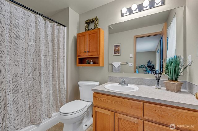 2380 E Saint Andrews Drive, Shelton, WA 98584