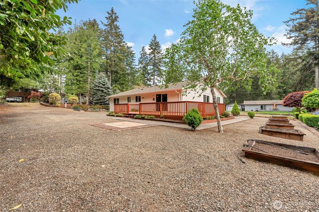 2380 E Saint Andrews Drive, Shelton, WA 98584