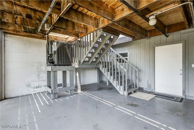 17060 Marina Cove LN, Fort Myers, FL 33908