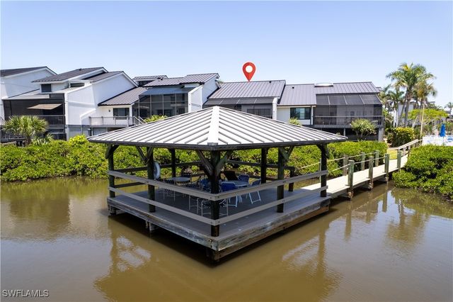 17060 Marina Cove LN, Fort Myers, FL 33908