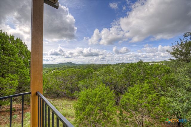 562 Toye Boulevard, Canyon Lake, TX 78133