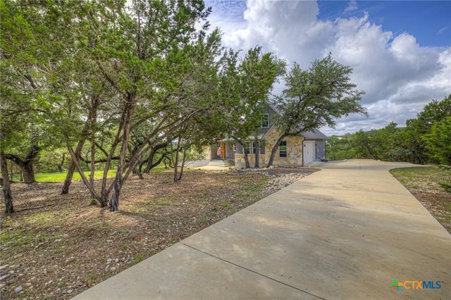 562 Toye Boulevard, Canyon Lake, TX 78133