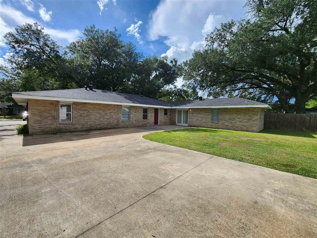 445 Washington Street, Lake Charles, LA 70605