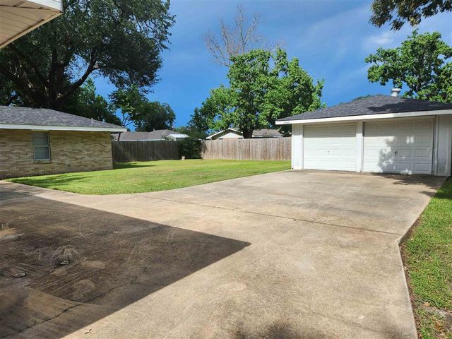 445 Washington Street, Lake Charles, LA 70605