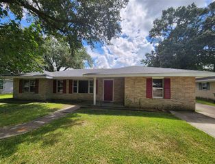 445 Washington Street, Lake Charles, LA 70605