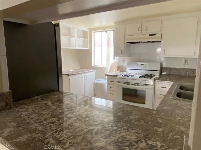 1830 W 145th Street C, Gardena, CA 90249