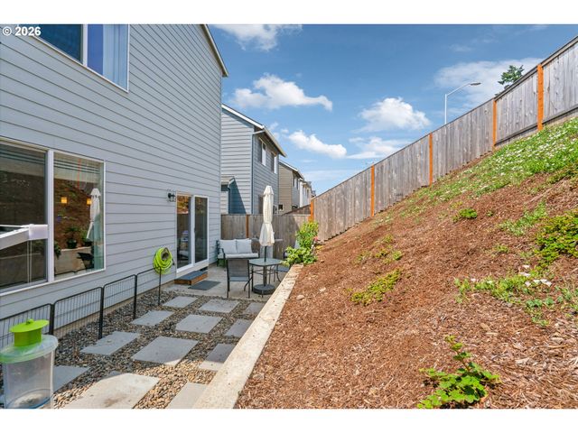 249 E BARBARAS Way, Newberg, OR 97132