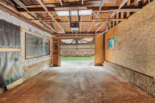 16 Mctier Circle NW, Cartersville, GA 30120