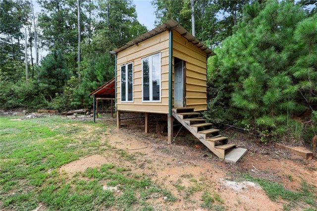 16 Mctier Circle NW, Cartersville, GA 30120