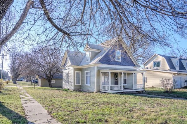 503 N 11th Street, Fredonia, KS 66736