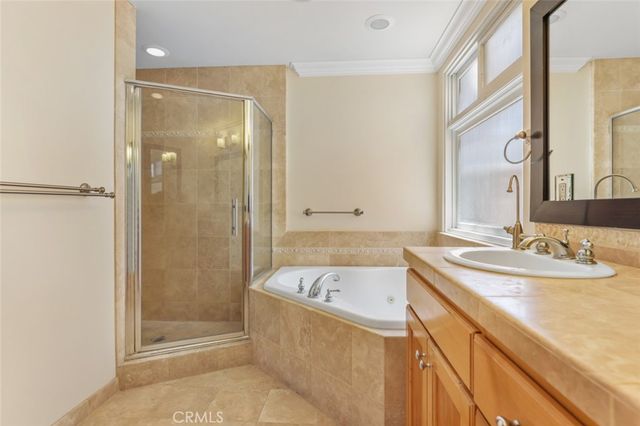 209 Crest, Manhattan Beach, CA 90266