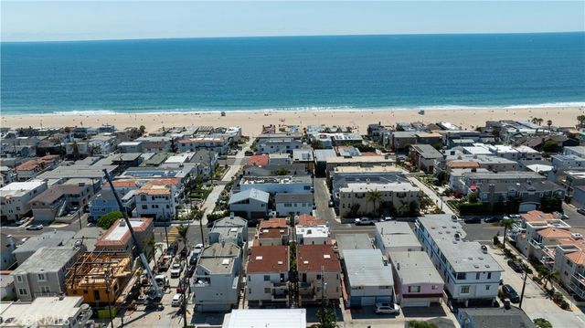 209 Crest, Manhattan Beach, CA 90266