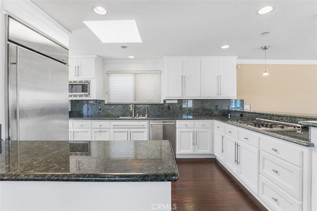 209 Crest, Manhattan Beach, CA 90266
