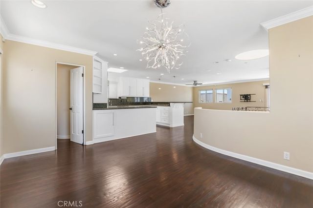 209 Crest, Manhattan Beach, CA 90266