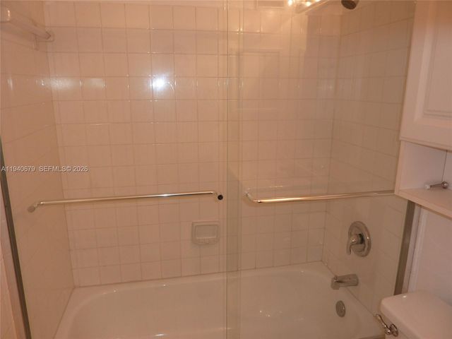 4535 SW 68th Ct Cir 7, Miami, FL 33155