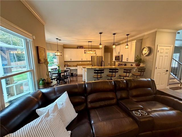 1110 ARYA Drive, Roswell, GA 30076